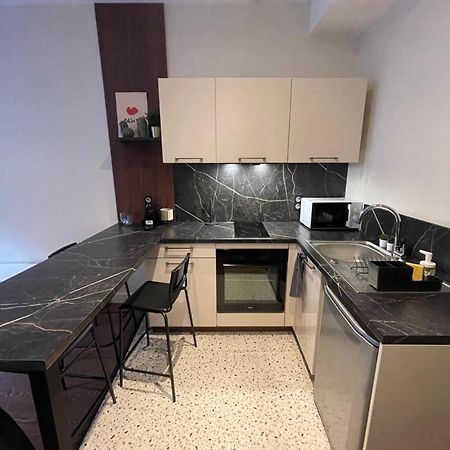 Appartement Au Coeur Du Centre Ville De 카르카손 외부 사진
