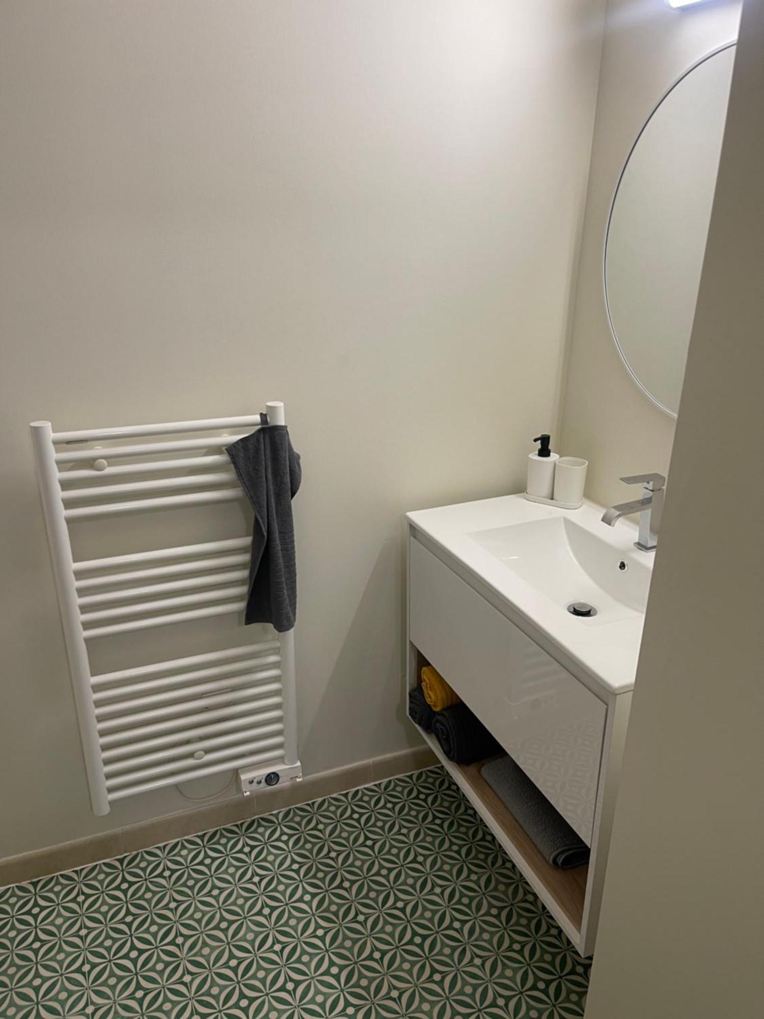 Appartement Au Coeur Du Centre Ville De 카르카손 외부 사진